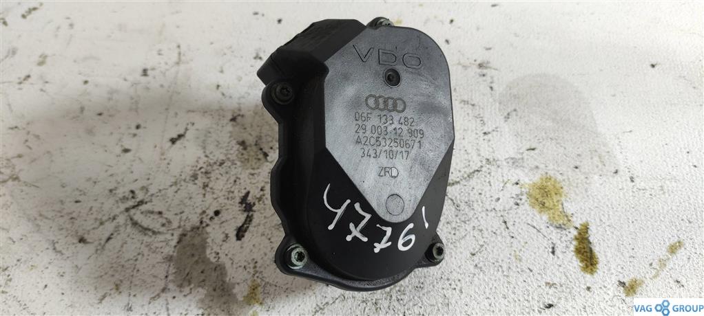 механизм изменения длины впускного коллектора Audi A4 B7 2006, 2.0 л., бензин, седан, 06F133482, BPG, BPY, BPJ, BWE, AXX, BWA, BWT, BGB, BUL, BYK, BYD, . - фото №1