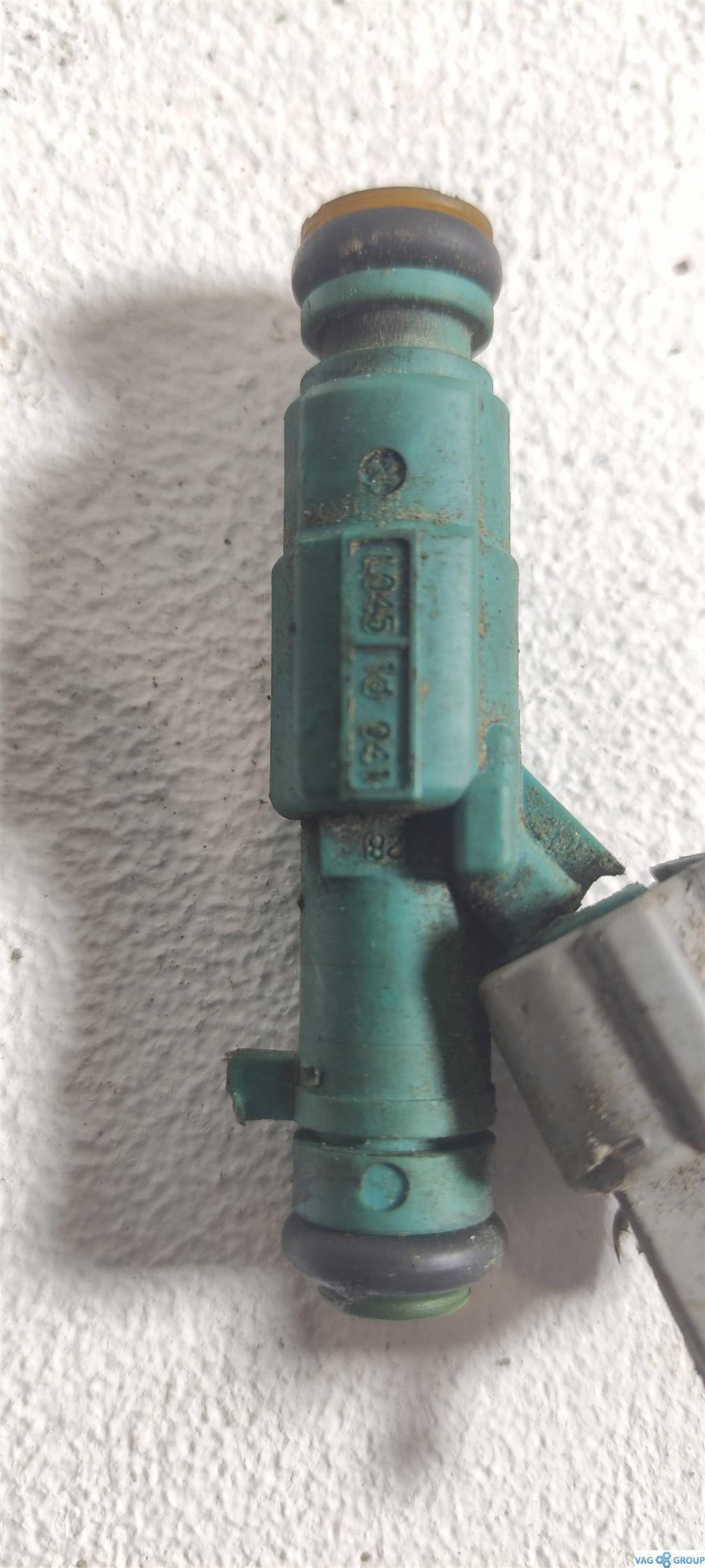 форсунка Hyundai Santa Fe 3 поколение (DM) 2012, 2.4 л., бензин, внедорожник 5 дв., G4KE, 353102G200, . - фото №1