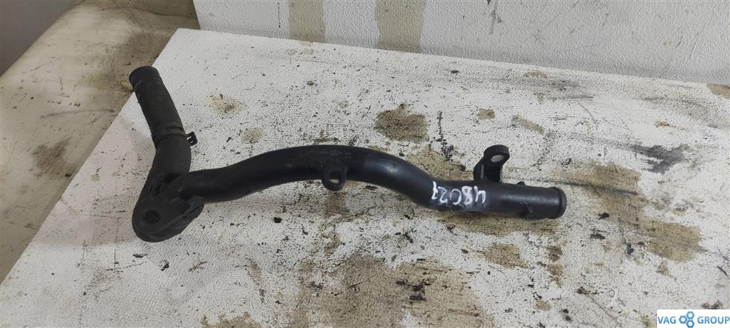 трубка охлаждающей жидкости Audi A6 4F/C6 2006, 3.2 л., бензин, седан, AUK, BDW, 06E121044D, BKH, BYU, BDX, . - фото №1