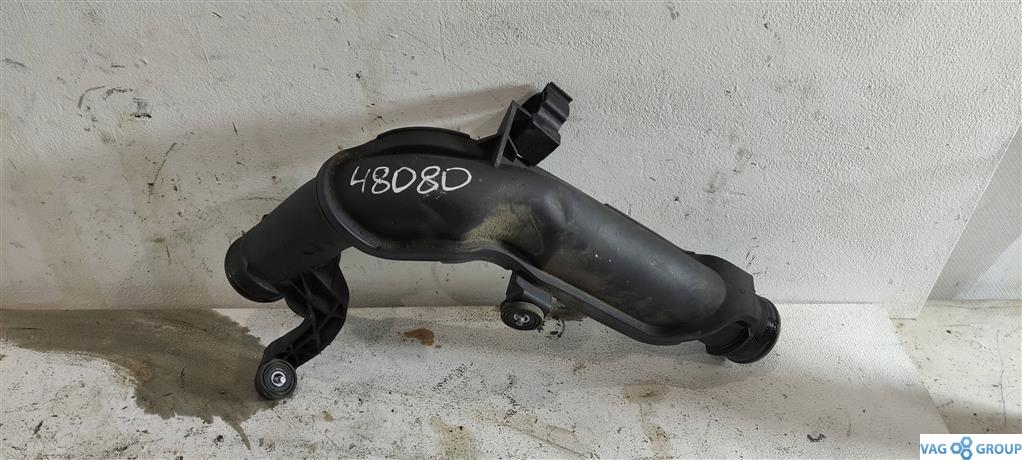 патрубок интеркулера Volkswagen Passat B7 2013, 2.0 л., TDi, дизель, седан, 03G906051E, 1K0145770AE, CAY, CFFA, CFFB, CFGB, CFF, CLLA, CFGC - фото №1