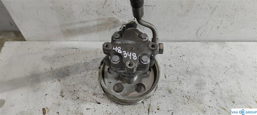 насос гидроусилителя руля Audi A4 B6 2003, 1.8 л., бензин, седан, 8E0145153D, ALT, AMB, AVJ, BFB, 8E0145153J, BEX, ALZ - фото №1