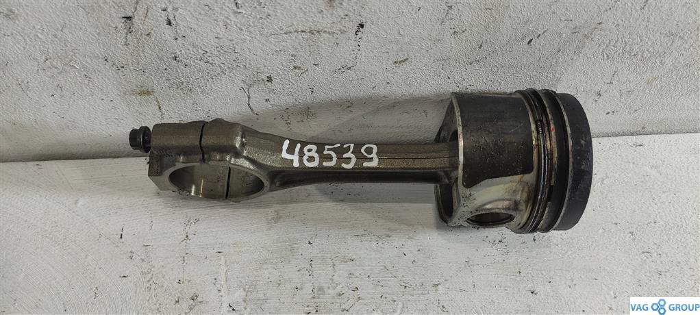 поршень Volkswagen Passat B7 2013, 1.6 л., TDi, дизель, седан, CAY, 03L107065J, . - фото №1