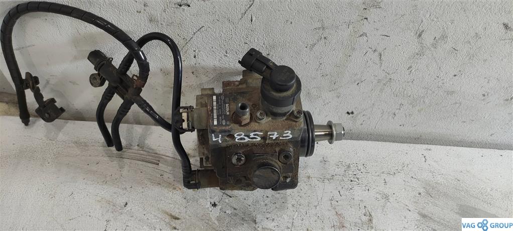 ТНВД Hyundai Accent 4 поколение (RB) 2013, 1.6 л., CRDi, дизель, седан, D4FB, 331002A420, 0445010206 - фото №1