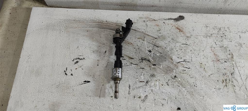 форсунка Ford Kuga 2 поколение 2014, 1.6 л., бензин, внедорожник 5 дв., B4164T, JQMA, JQMB, 8W939F593BB, 8W939F593BS, 0261500939, 8W939F593BC - фото №1