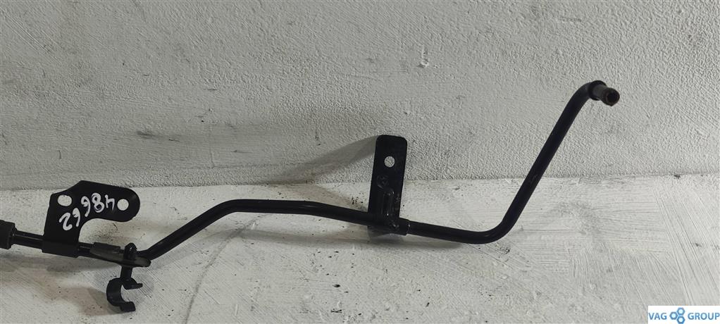 трубка охлаждающей жидкости Volkswagen Jetta 5 поколение 2009, 2.0 л., бензин, седан, BVY, BLR, BLX, BVX, AXW, AXX, 1K0121070CA, CAXA, . - фото №1