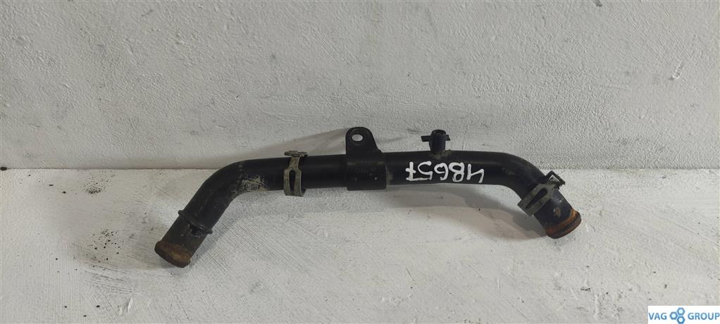 трубка охлаждающей жидкости Audi A4 B7 2006, 2.0 л., бензин, седан, 06D121111G, BPJ, BWE, 06D121065L, 06D121065J, BGB, BUL, BYK - фото №1