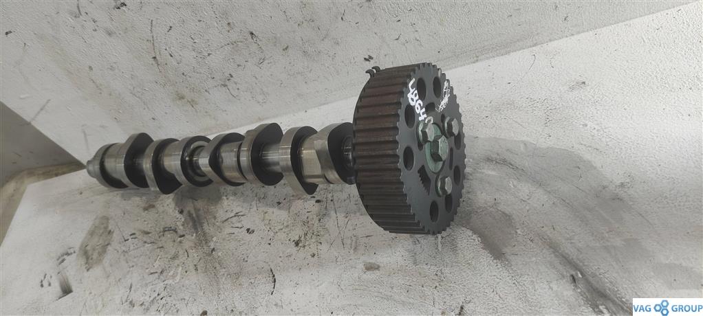 распредвал Volkswagen Transporter T5 2007, 2.0 л., TDi, дизель, фургон, BRS, AVF, AVB, BDJ, AXB, AXC, BRR, 038109101R, AWX, BDK, BXE, BPW, BLS, BKE, 038109101AH, 038109101AE, BMM, BJB, BSU, BST - фото №1
