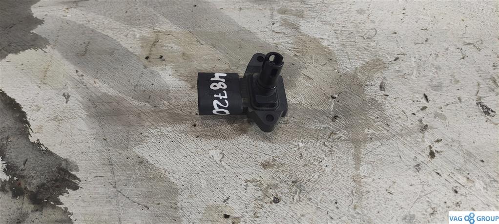 датчик абсолютного давления Volkswagen Golf 5 поколение 2003, 1.2 л., бензин, хетчбэк 5 дв., AUA, BCA, 03D906051, AWY, APE, AXP, BBY, . - фото №1