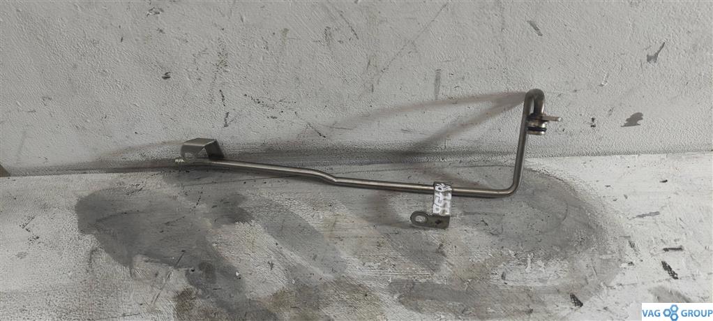 трубка охлаждающей жидкости Volkswagen Passat B7 2013, 1.4 л., TFSI, бензин, седан, 03C121469F, CAXA, . - фото №1