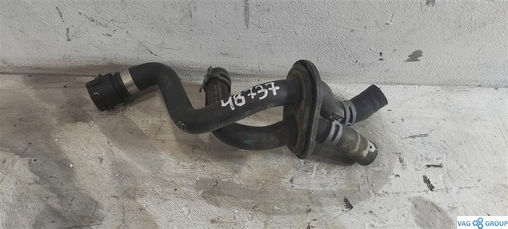 патрубок (трубопровод, шланг) Volkswagen Golf 6 поколение 2010, 2.0 л., TDi, дизель, хетчбэк 5 дв., 8K1819350BB, CRLB, CRLC, CRLD., . - фото №1