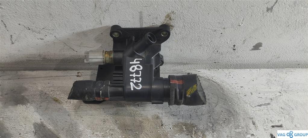 фланец (тройник) системы охлаждения Mazda 3 BK 2005, 2.0 л., бензин, седан, 4M5G9A500, LF941517Z, K5T46597, LF2.0 - фото №1