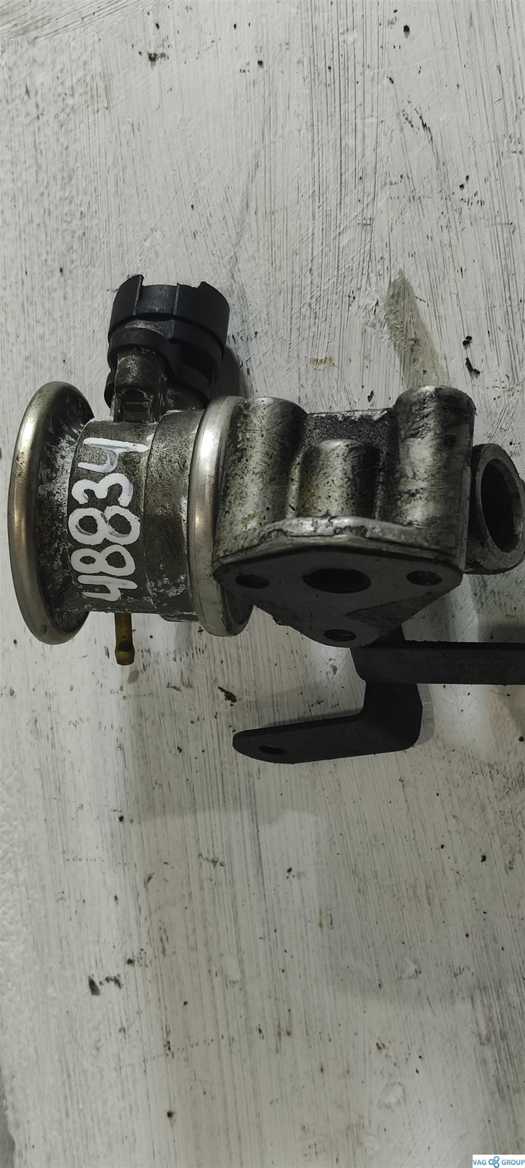 клапан EGR Audi A3 8L 1999, 1.6 л., бензин, хетчбэк 5 дв., AVU, 06A131229, AQY, AZH, APF, 022131101F, 06A131229C - фото №1