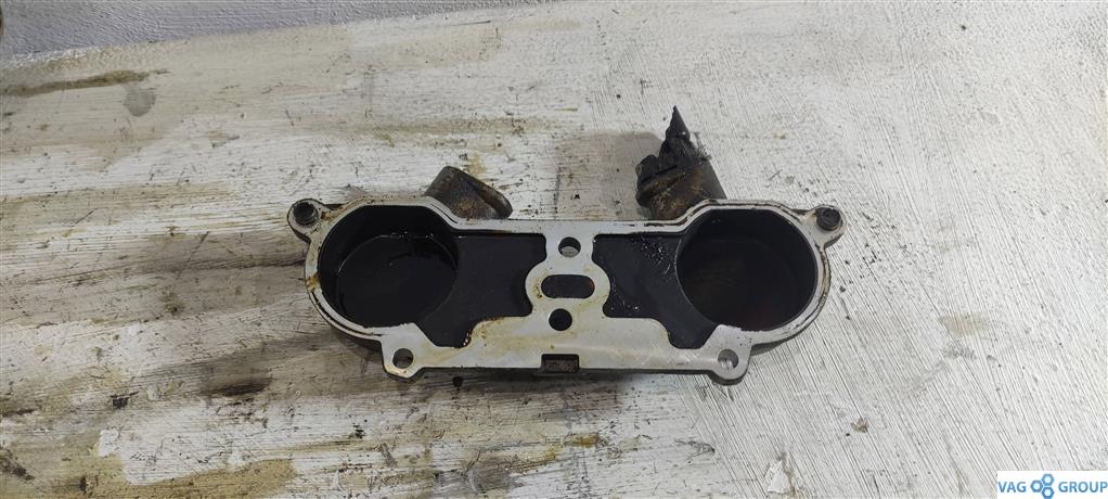 Корпус датчика распредвала Audi A6 4F/C6 2005, 3.0 л., бензин, седан, ASN, BBJ, 06C103131D, . - фото №1