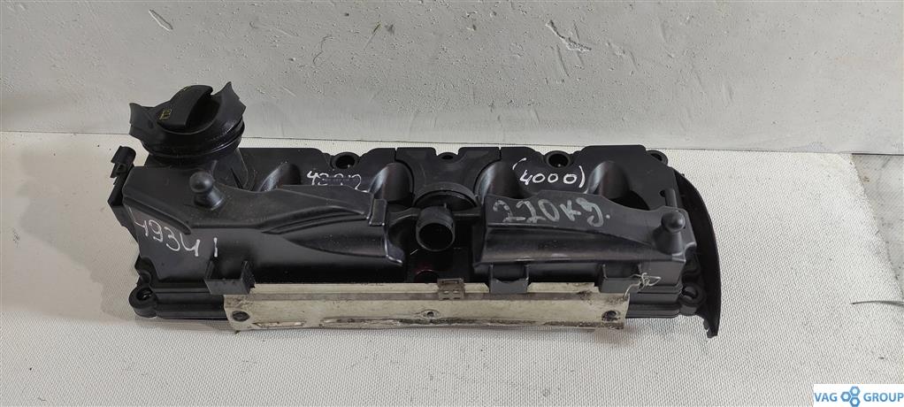 клапанная крышка Volkswagen Passat B7 2013, 2.0 л., TDi, дизель, седан, 03L103469R, 03L103469AB, CFF, CFG, CLL, CAYC, CAYB - фото №1