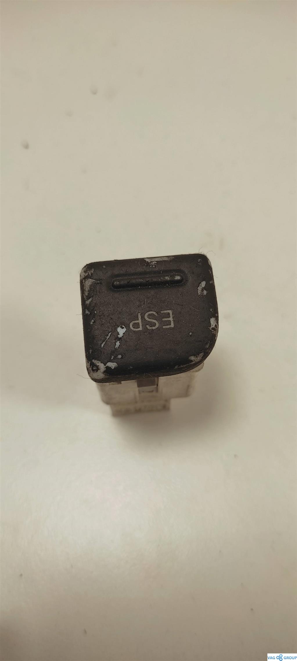 кнопка ASC / ESP Audi A4 B6 2003, 1.9 л., TDi, дизель, седан, 8E1927134, . - фото №1