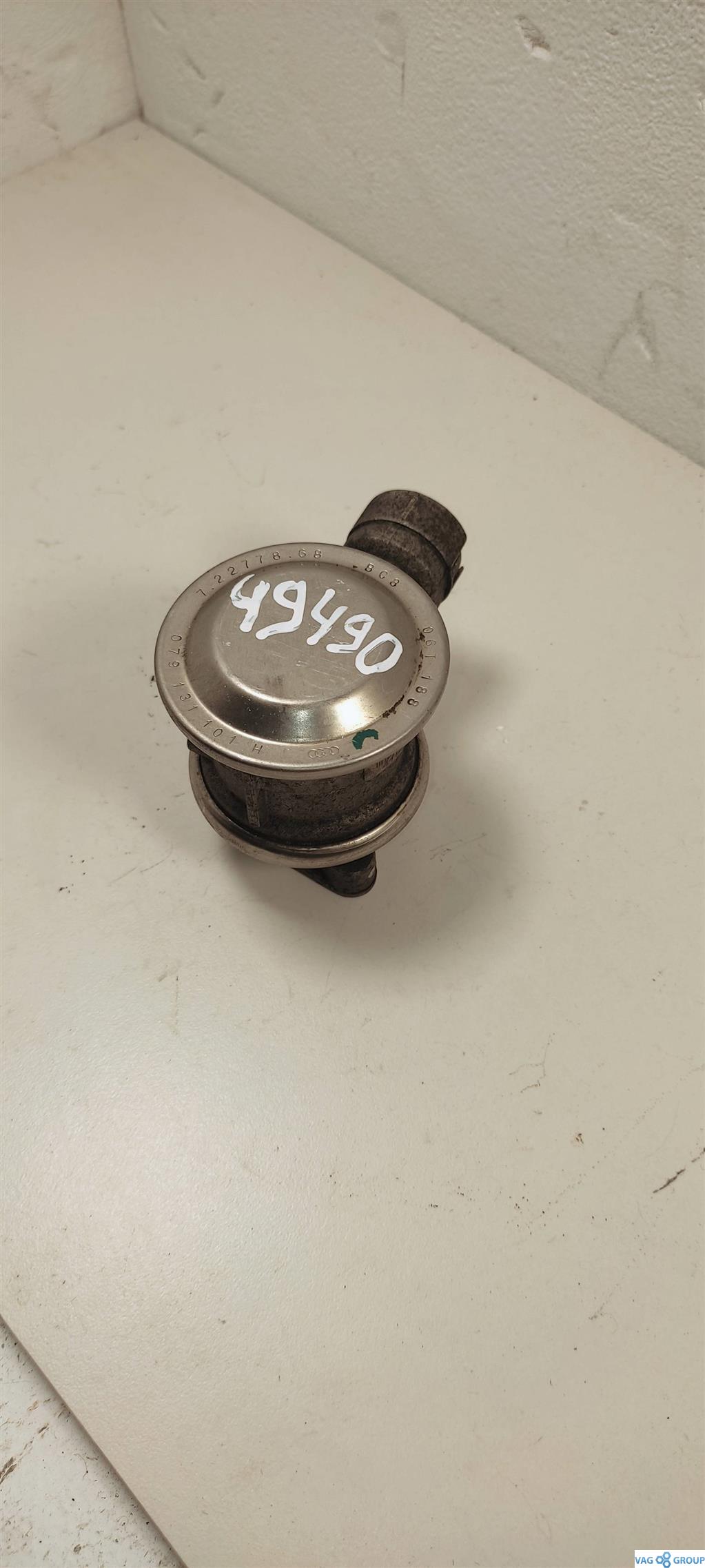 клапан EGR Volkswagen Touareg 1 поколение 2006, 4.2 л., бензин, внедорожник 5 дв., 079131101H, . - фото №1