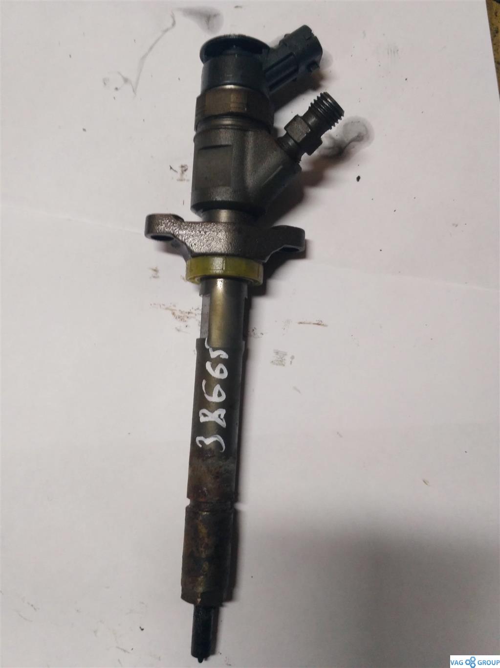 форсунка Ford Focus 2 поколение 2006, 1.6 л., TDCi, дизель, хетчбэк 5 дв., 0445110353, G8DA, G8DB, HHDA, HHDB, G8DC, MTDA, G8DE, G8DF, GPDA, GPDC, G8DD, . - фото №1