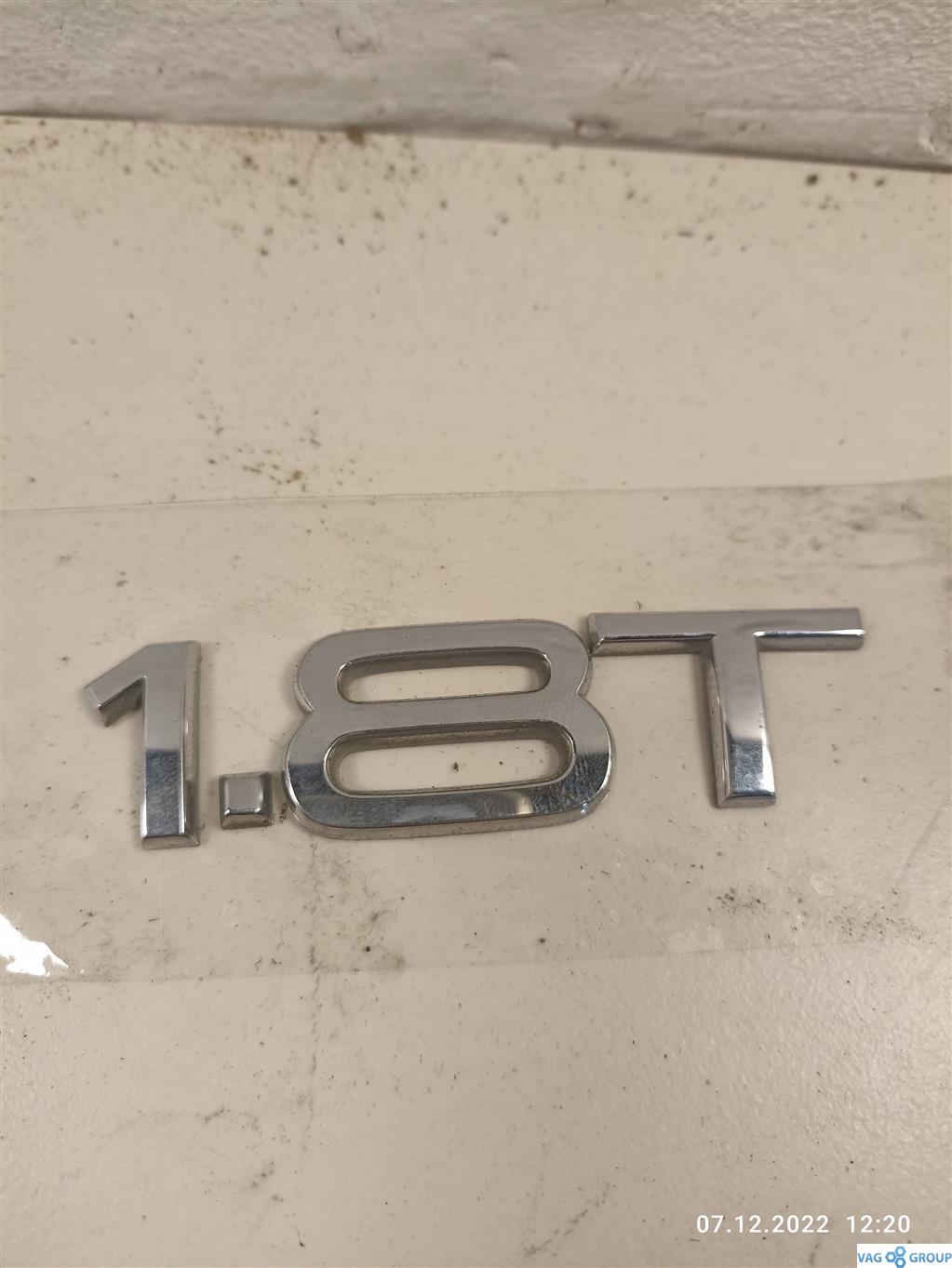 бленда Audi A4 B8/8K 2010, седан, 8K5827023AE, . - фото №1