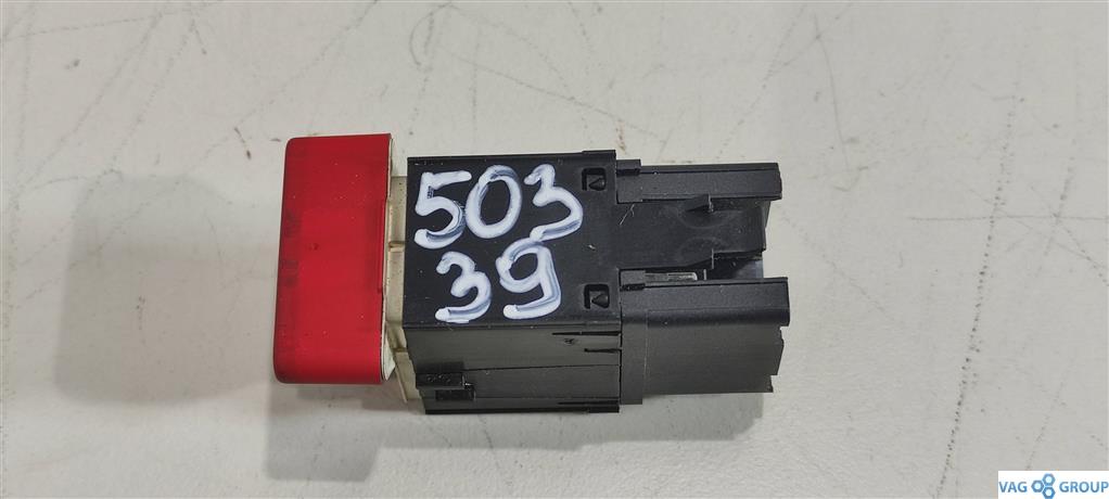 кнопка аварийной сигнализации Volkswagen Tiguan 1 поколение 2007, 1.4 л., TSI, бензин, внедорожник 5 дв., 5M0953509A, 5M0953509B, CAXA - фото №1