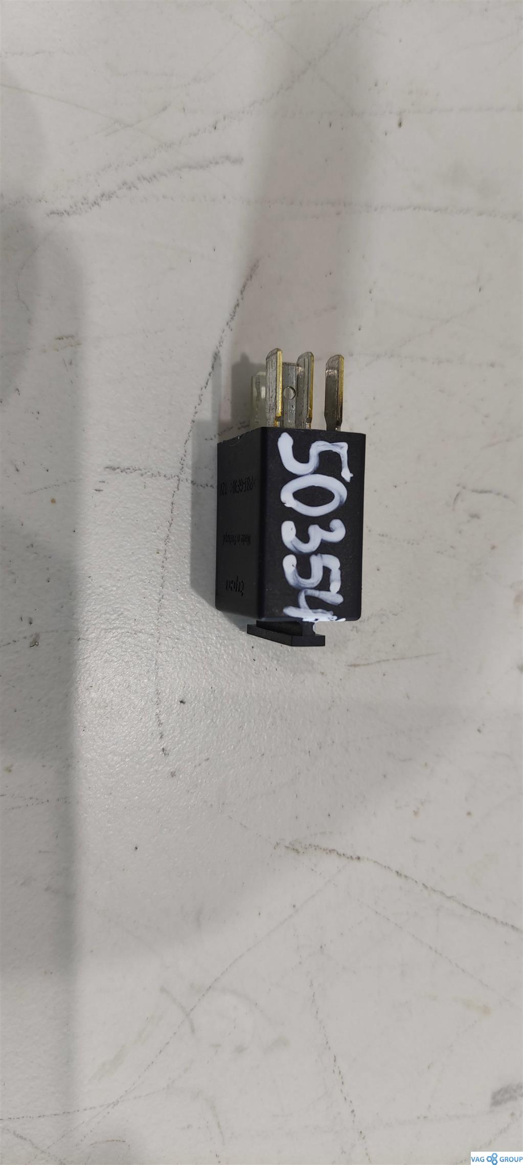 реле (прочие) Audi A4 B7 2006, 2.0 л., TFSI, бензин, седан, 8Z0951253, 7M0951253C, 4H0951253C, . - фото №1