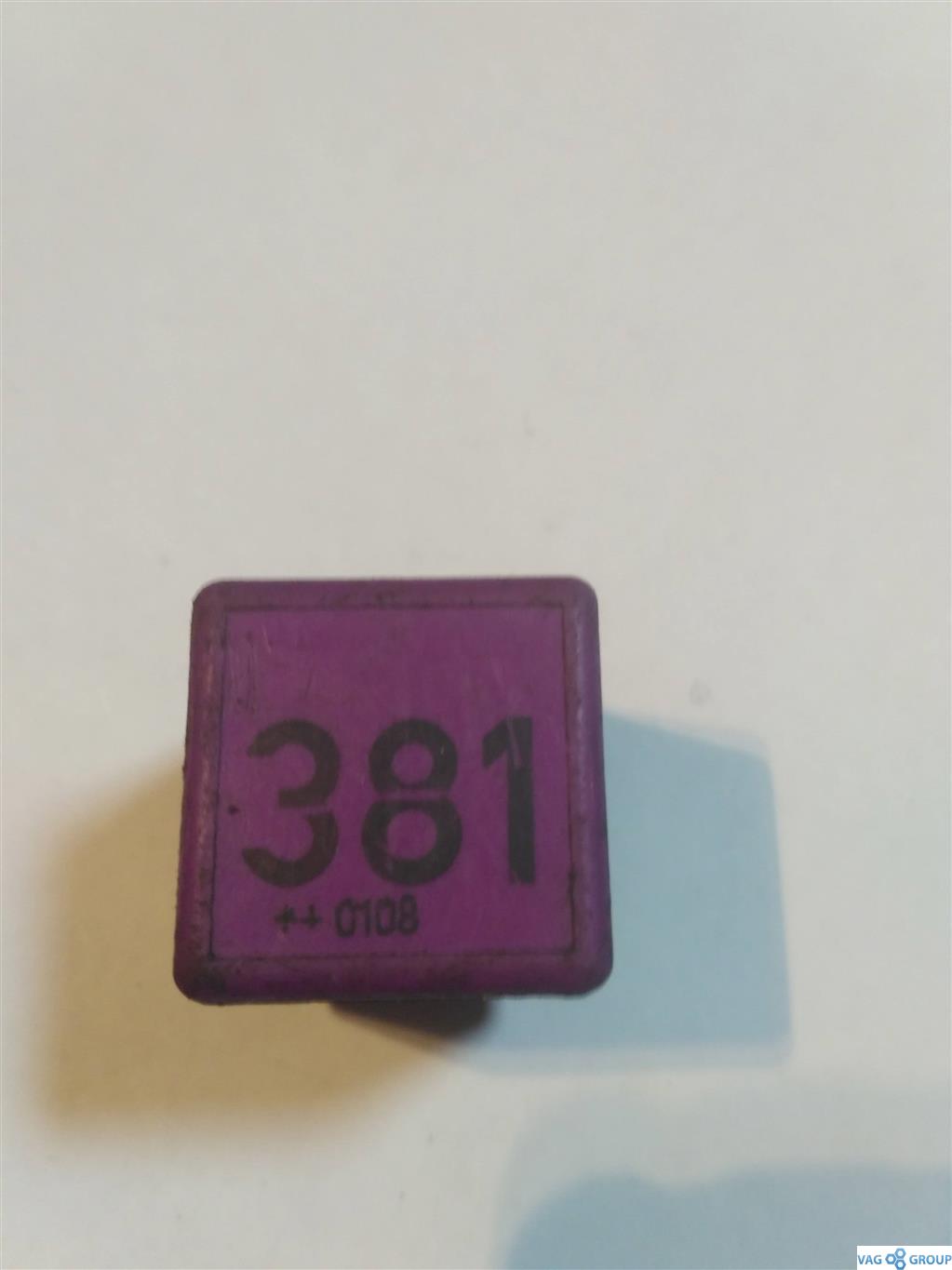 реле (прочие) Audi A4 B6 2000, 1.9 л., TDi, дизель, седан, 431951253G, . - фото №1