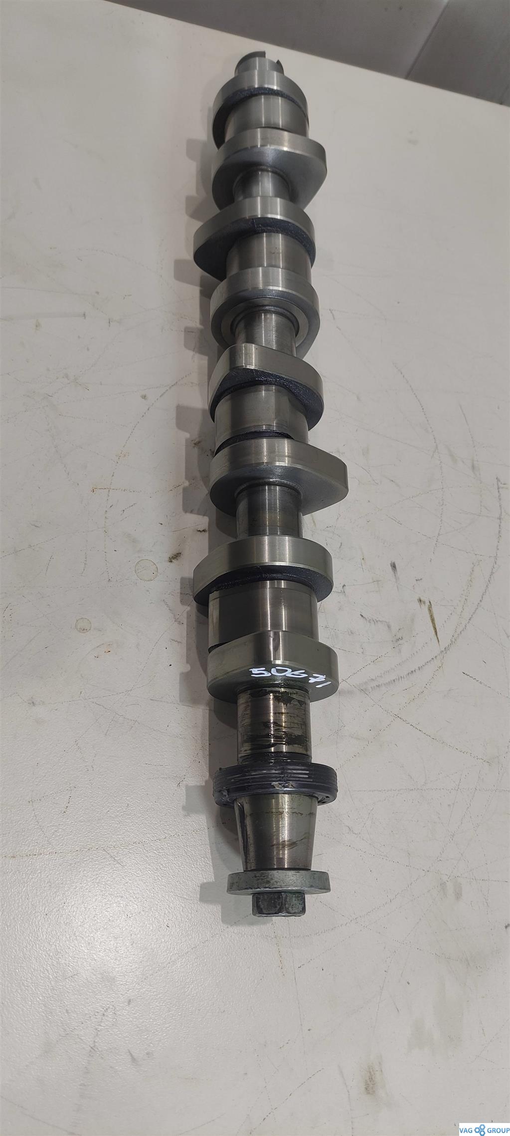 распредвал Volkswagen Transporter T5 2007, 1.9 л., TDi, дизель, микроавтобус, BRS, AVF, AVB, BDJ, AXB, AXC, BKC, BRR, AWX, BDK, BXE, BPW, BLS, BKE, BMM, BJB, BSU, AVQ, BST - фото №1