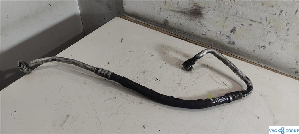 трубка кондиционера Volkswagen Sharan 2 поколение 2012, 2.0 л., бензин, минивэн, 7N0820721B, . - фото №1