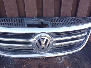 решетка радиатора Volkswagen Tiguan 1 поколение 2007, 5N0853651C, .