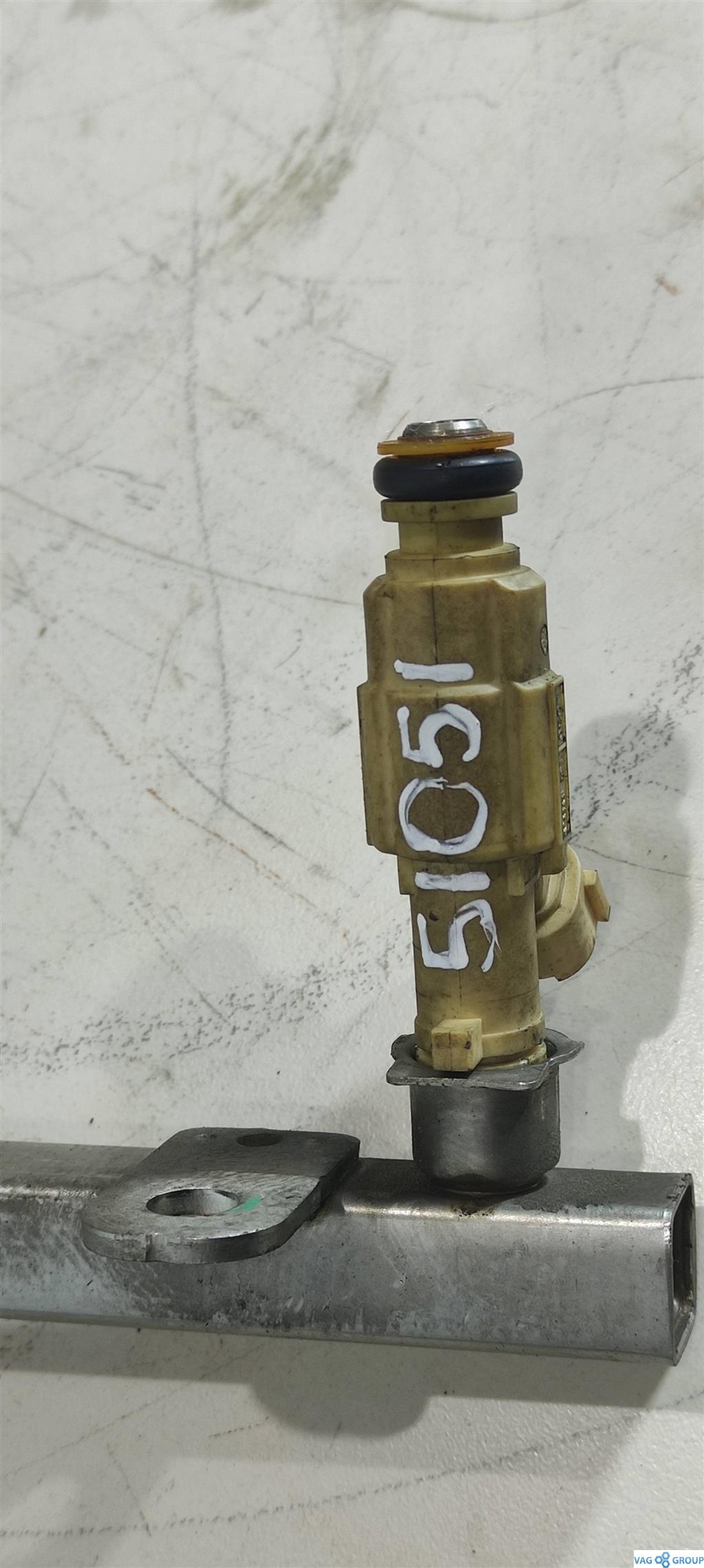 форсунка Hyundai Sonata YF 2009, 2.0 л., бензин, седан, G4KD, 353102G100, . - фото №1