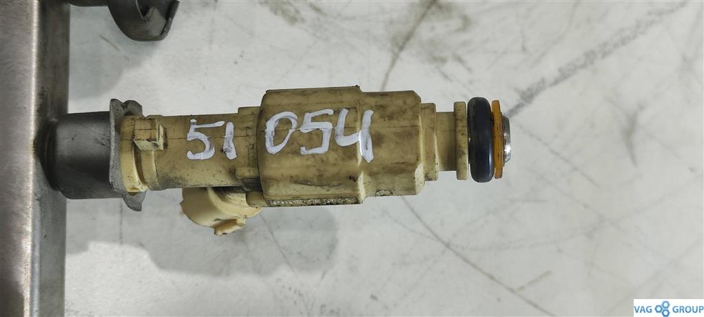 форсунка Hyundai Sonata YF 2009, 2.0 л., бензин, седан, G4KD, 353102G100, . - фото №1