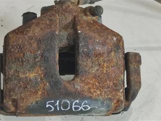 суппорт передний правый Volkswagen Passat B7 2013, 2.0 л., бензин, универсал, 1K0615124E, .