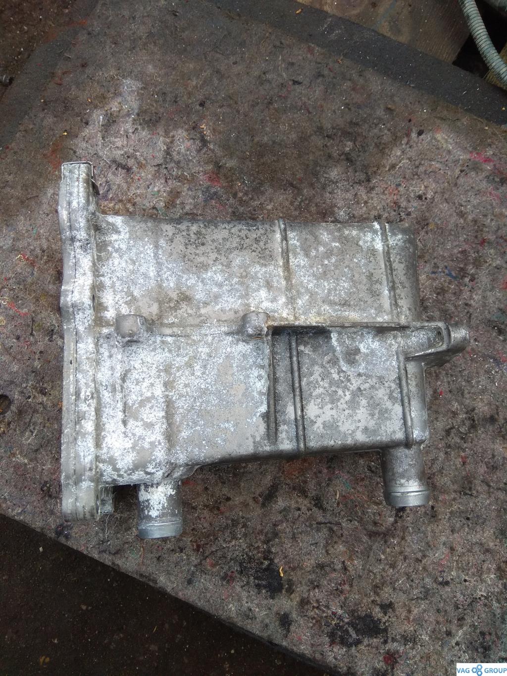 охладитель EGR / Радиатор EGR Mercedes-Benz C-Класс W204/S204 2009, 2.2 л., CDi, дизель, седан, A64614075, . - фото №1