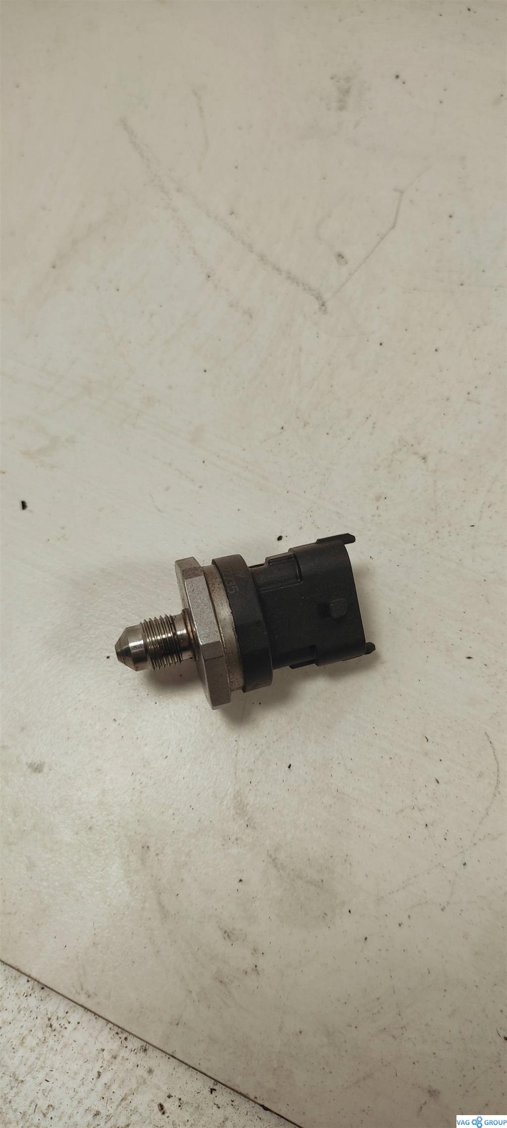 датчик давления топлива Volvo S60 2 поколение 2011, 1.6 л., седан, BM5G9F972BA, 0261545039, . - фото №1