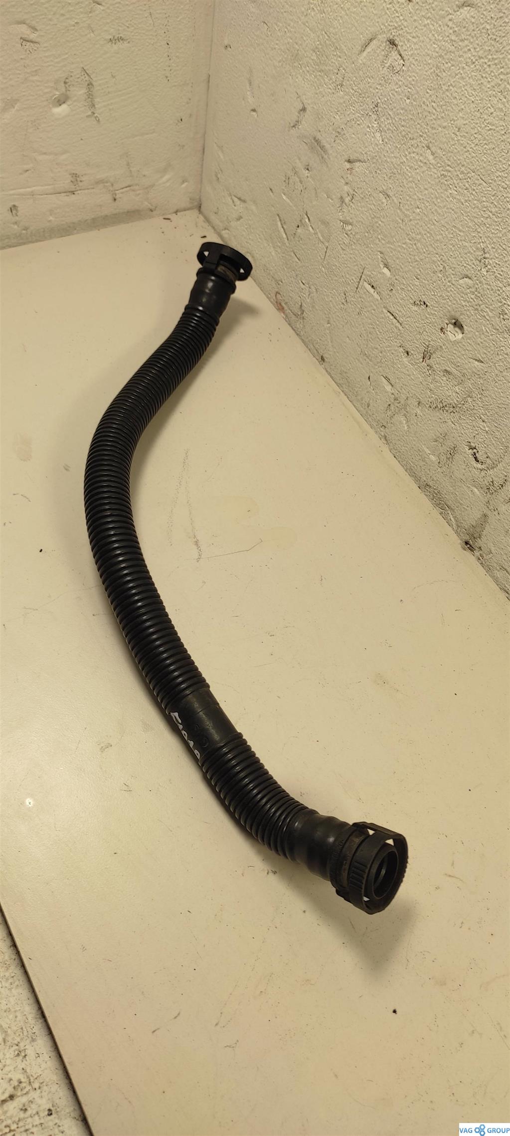 патрубок (трубопровод, шланг) Volkswagen Touareg 1 поколение 2006, AXQ, 7L6131849A, . - фото №1
