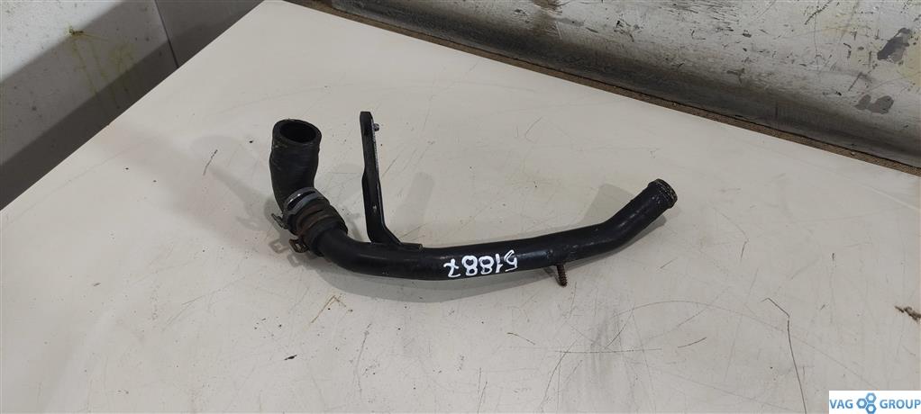 трубка охлаждающей жидкости Volkswagen Passat B7 2013, 1.6 л., TDi, дизель, седан, 03L122157K, 03L122157R, 03L121157Q, 03L121157AL, CFFB, CFGB, CAYC, CLLA, CFGC, 5N0122051AS, CCFA - фото №1