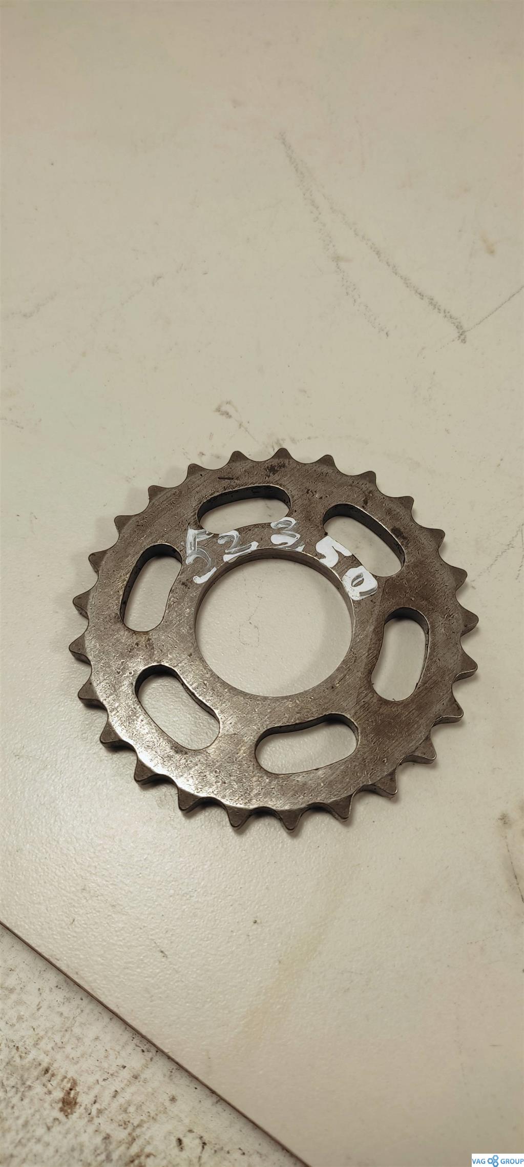 Шестерня (звездочка) цепи Audi A4 B7 2006, AUK, BKH, 057109116E, 057109116J - фото №1