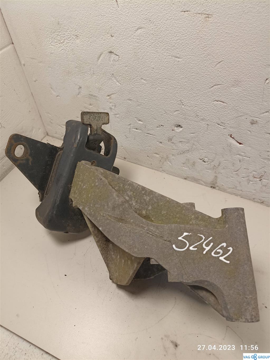 кронштейн двигателя Volkswagen Amarok 1 поколение 2013, 2.0 л., TDi, CSH, CDC, CNF, 03L199307B, 2H0199256 - фото №1