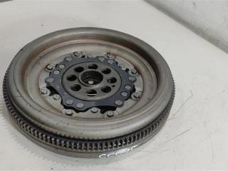 маховик Volkswagen Passat B7 2013, 1.8 л., TSI, бензин, седан, CDA, 06J105266AE, .