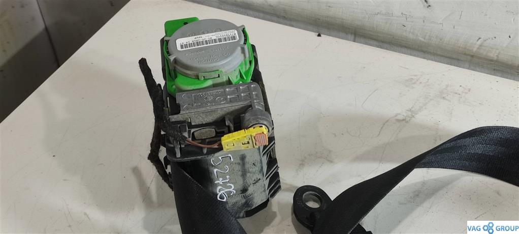 ремень безопасности Audi A5 8T 2009, 2.0 л., TFSI, бензин, купе, 8T0857705, . - фото №1