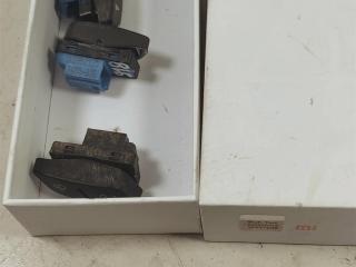 кнопка центрального замка Volkswagen Golf 5 поколение 2003, 1K0962125, 1K0962125B, .