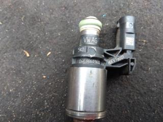 форсунка Audi A3 8V 2015, 1.2 л., TSI, бензин, хетчбэк 5 дв., 04E906036Q, CYVB, .