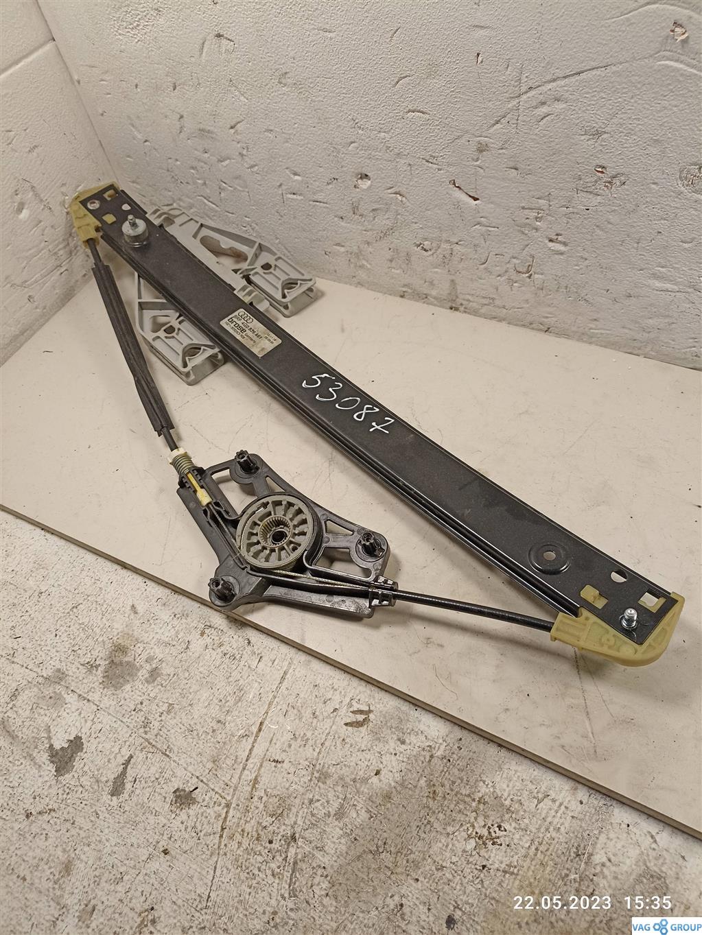 стеклоподъемник задний левый Audi A6 4G/C7 2013, 4G0839461, . - фото №1