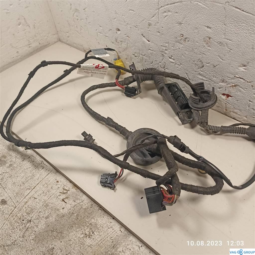 дверная проводка Audi A5 8T 2009, купе, 8T0971030F, 8T2971030C, . - фото №1