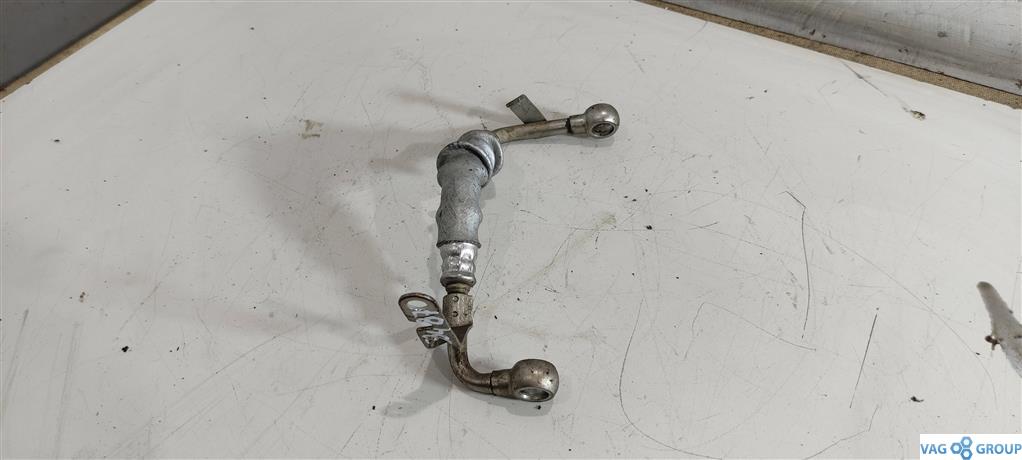 трубка охлаждающей жидкости Volkswagen Passat B6 2007, 2.0 л., бензин, седан, BPY, 06F121497G, AXX, BWA, CDL, BZC, BYD, CRZ, BHZ, CDM, BWJ, . - фото №1