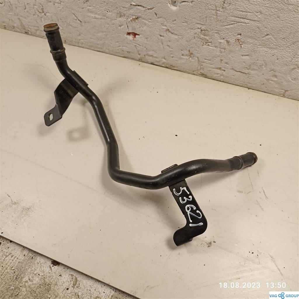 трубка охлаждающей жидкости Audi A4 B7 2006, 2.0 л., BPJ, BWE, 06D121085C, BGB, BUL, BYK, . - фото №1