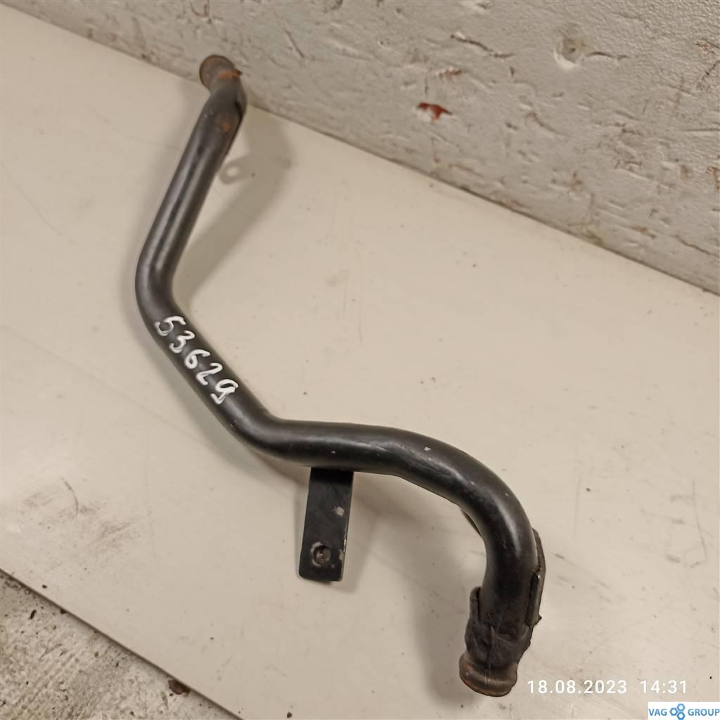 трубка охлаждающей жидкости Volkswagen Touareg 1 поколение 2006, 4.2 л., BAR, 7L6121065AJ, . - фото №1