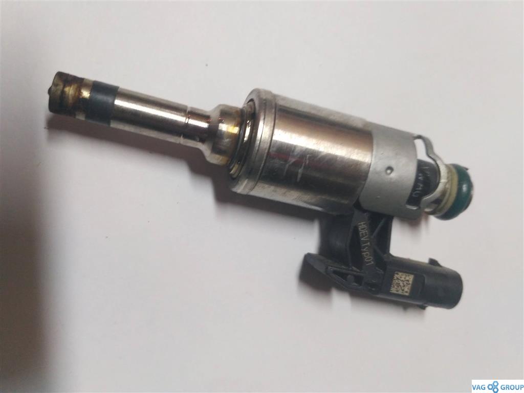 форсунка Volkswagen Passat B7 2013, 1.4 л., TFSI, бензин, седан, 04E906036Q, CZDA, CZEA, CPWA, CHPB, CZDB, . - фото №1