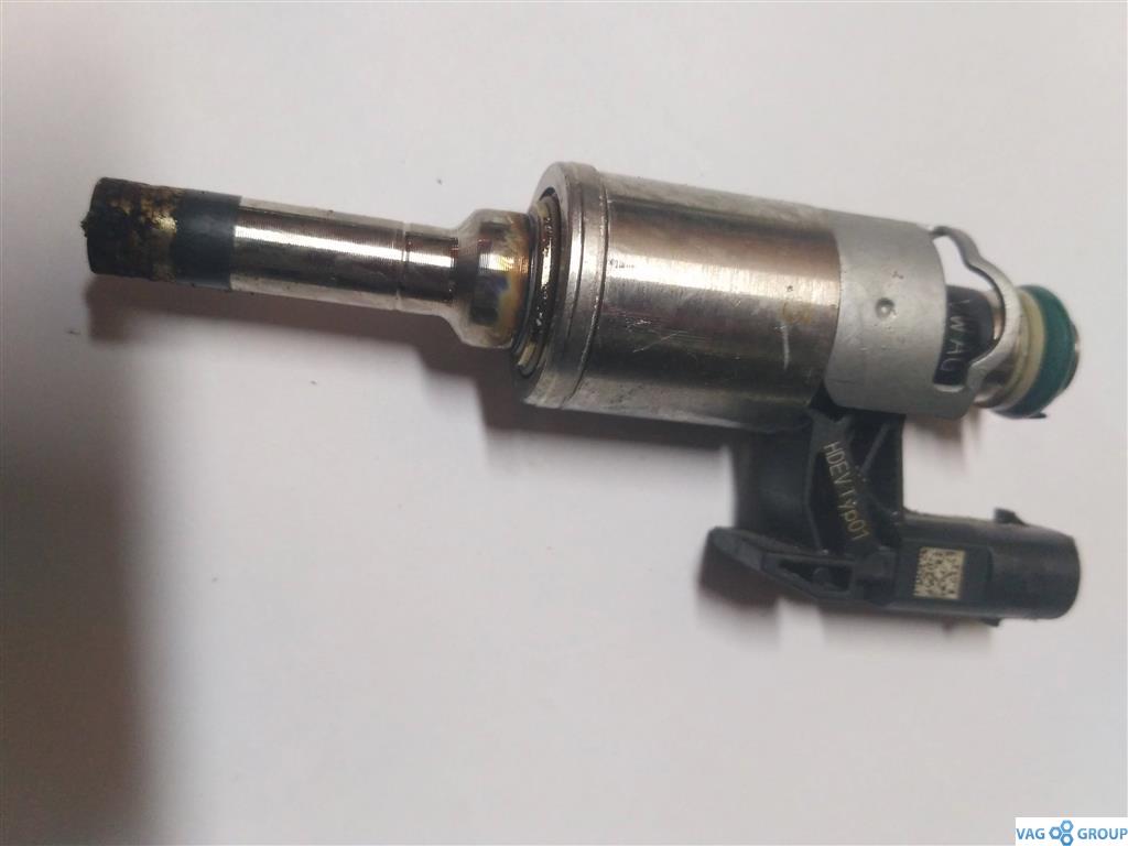 форсунка Volkswagen Passat B7 2013, 1.4 л., TFSI, бензин, седан, 04E906036Q, CZDA, CZEA, CPWA, CHPB, CZDB, . - фото №1
