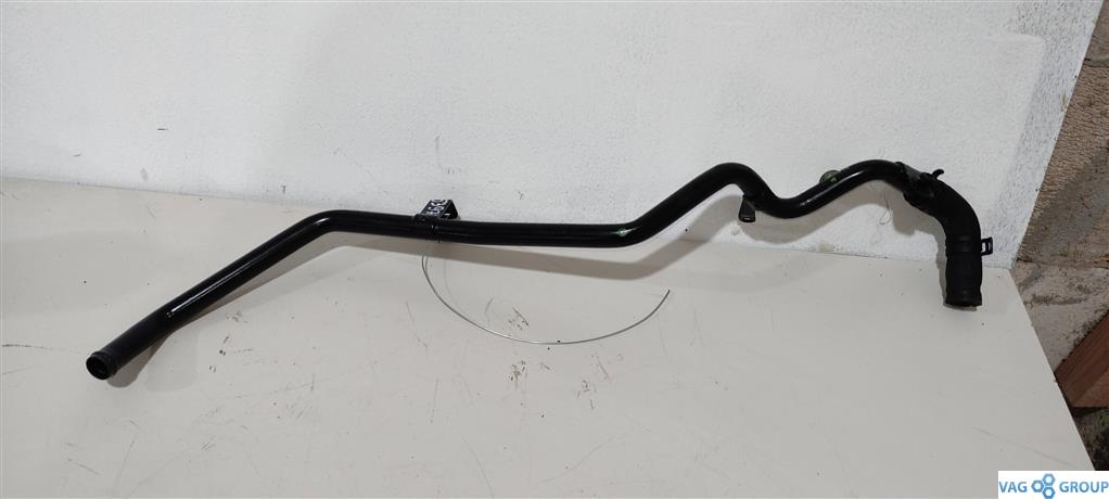 трубка охлаждающей жидкости Volkswagen Passat B7 2013, 2.0 л., TDi, дизель, седан, 03L121157AH, CFF, CFG, CLL, . - фото №1