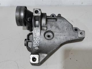 кронштейн компрессора кондиционера Volkswagen Jetta 6 поколение 2012, 1.4 л., бензин, седан, BLG, BMY, 03C903143B, CKMA, CTHD, CAVD, CNWA, CTKA, .